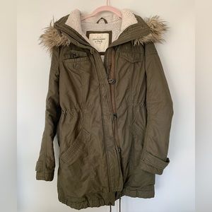 Abercrombie & Fitch Sherpa-Lined Olive Green Coat Jacket